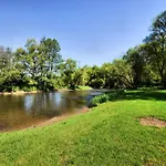 28p On The Banks In Durbuy Willa