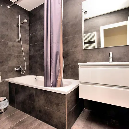 Willa Spacious In Durbuy With Sauna Petit Han
