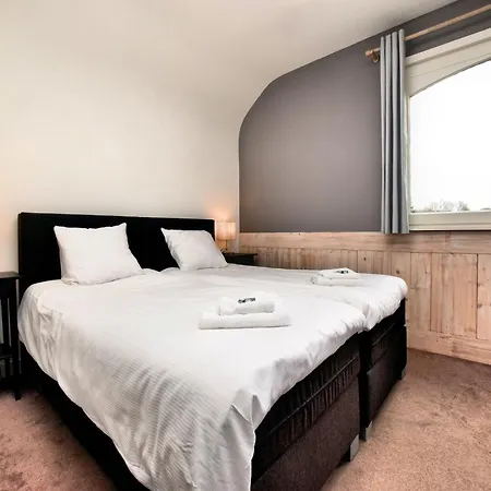 On The Banks Of The Ourthe In Durbuy * Petit Han